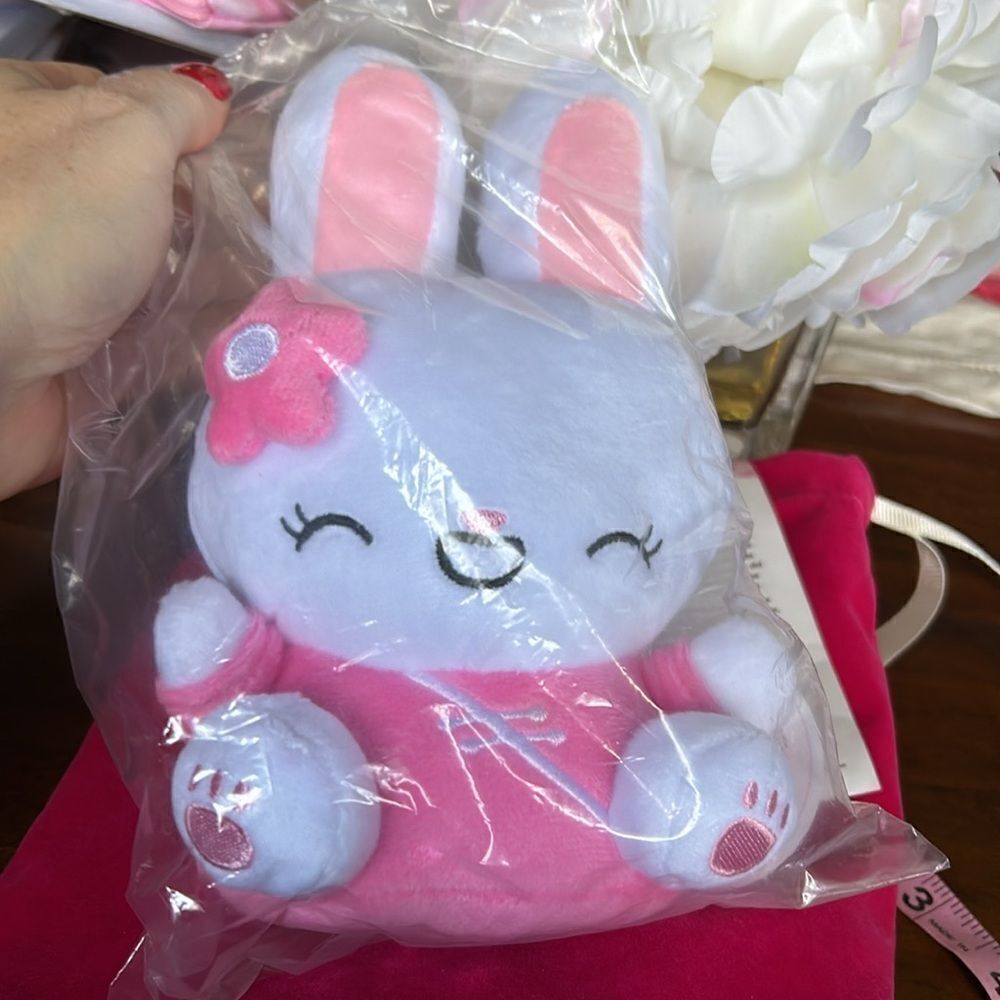Plush Rabbit NwT - Picture 2 of 9